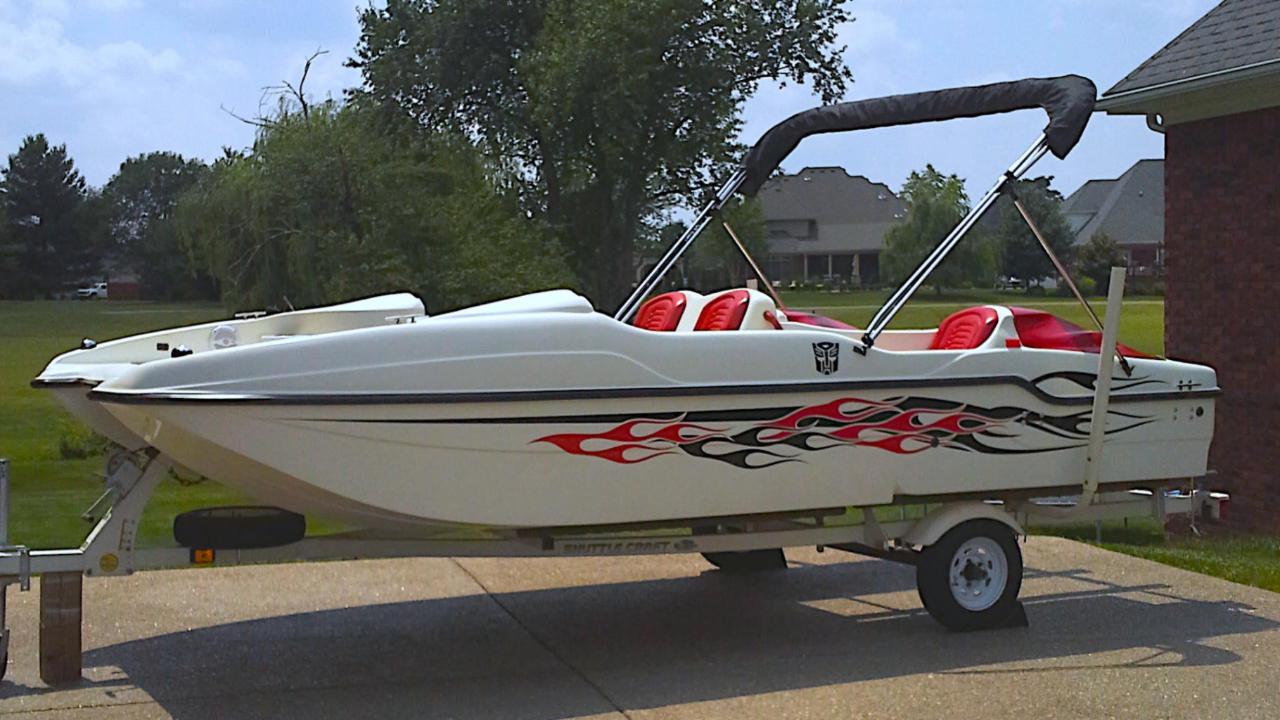 AP-FIRE-189 - Firestorm Series 2 Color Vinyl Boat Graphics Kit